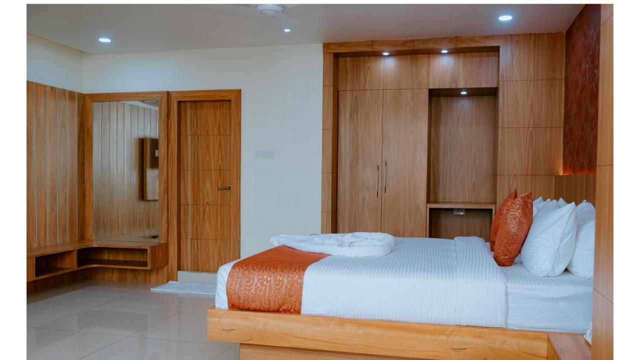 Hotel Dc Star Tarapith Kültér fotó