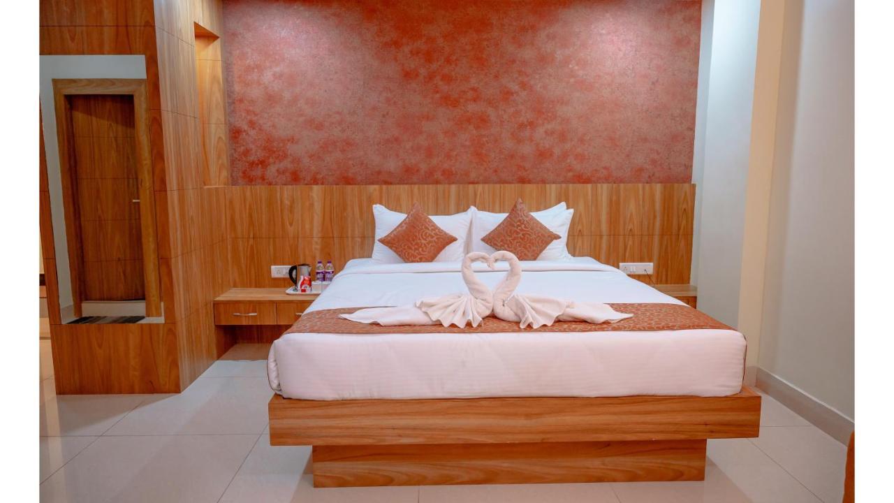 Hotel Dc Star Tarapith Kültér fotó