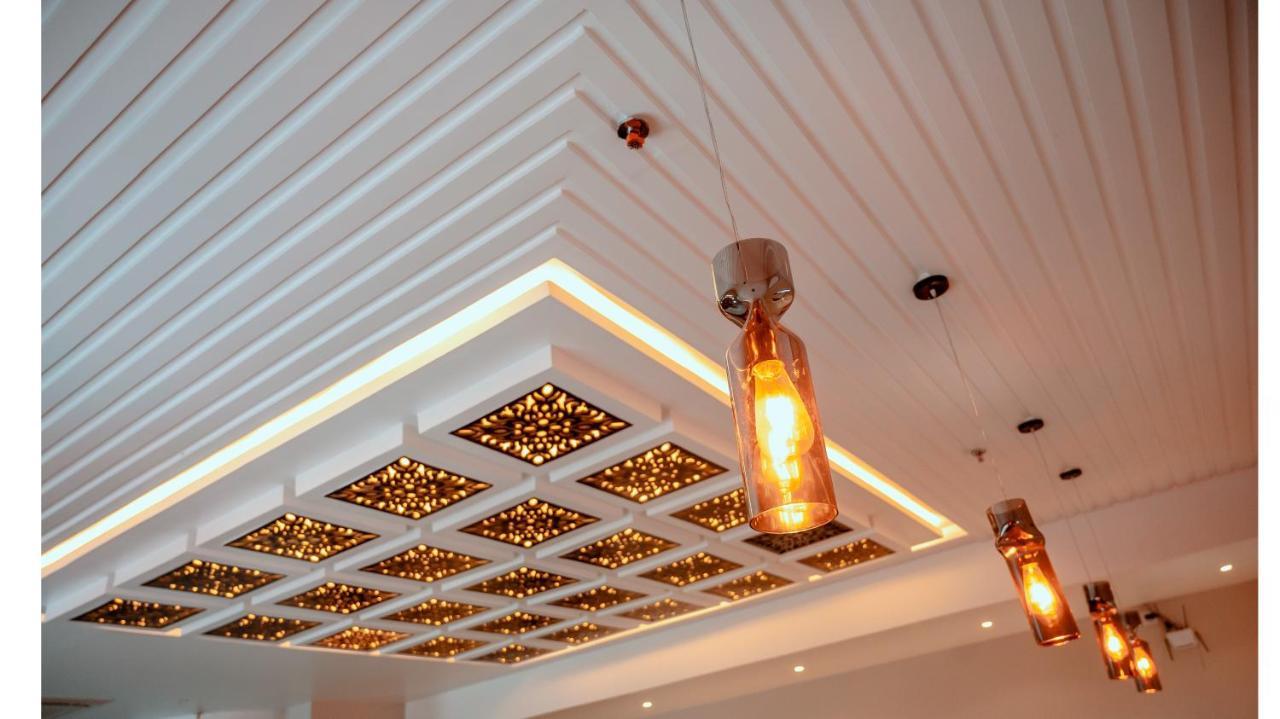 Hotel Dc Star Tarapith Kültér fotó