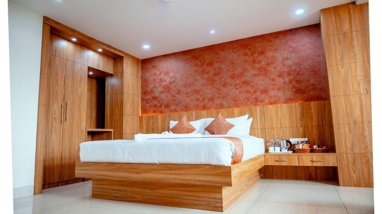 Hotel Dc Star Tarapith Kültér fotó