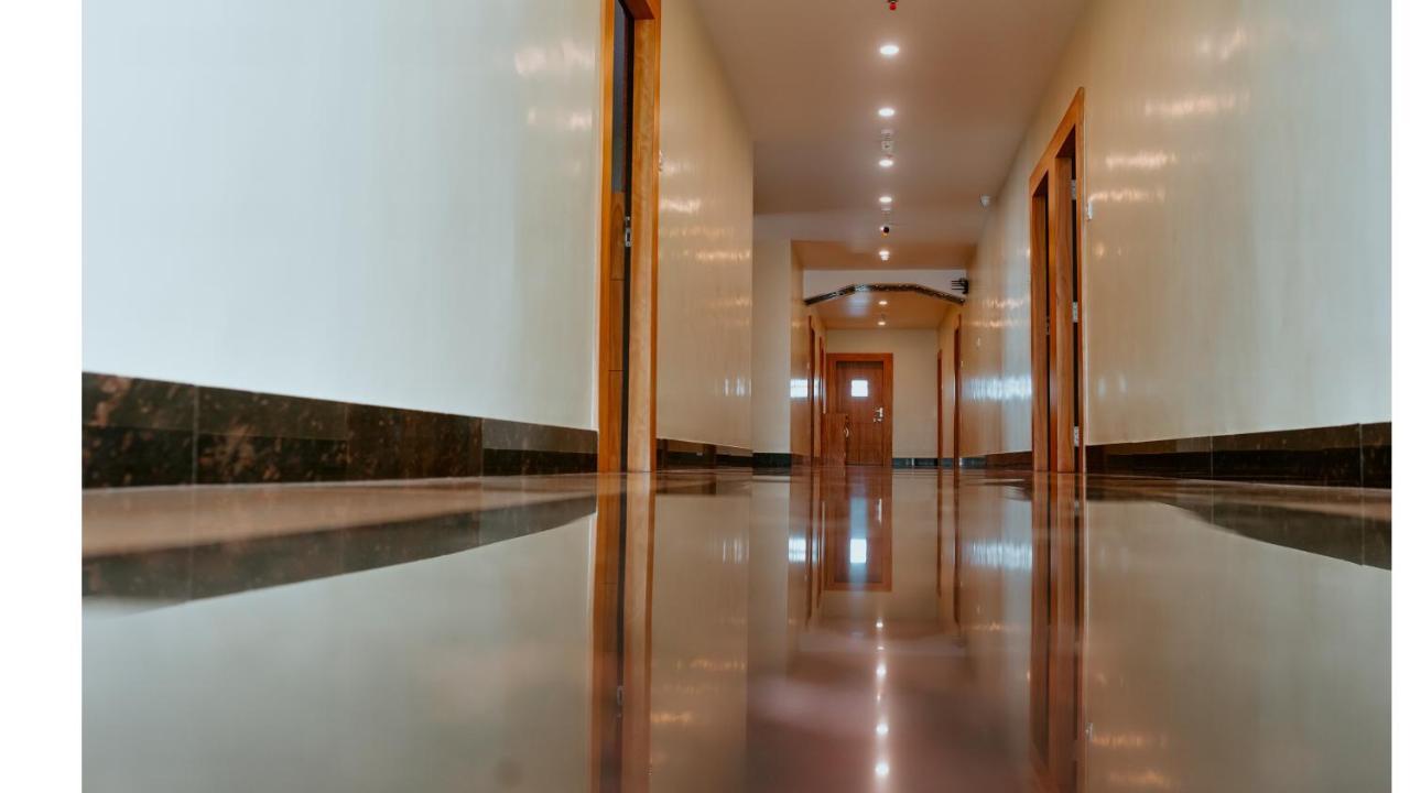 Hotel Dc Star Tarapith Kültér fotó